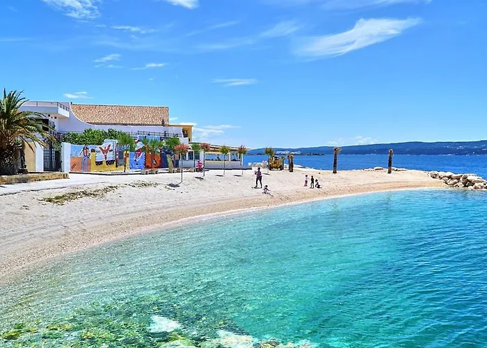 Apartments 20 Meters From The Beach